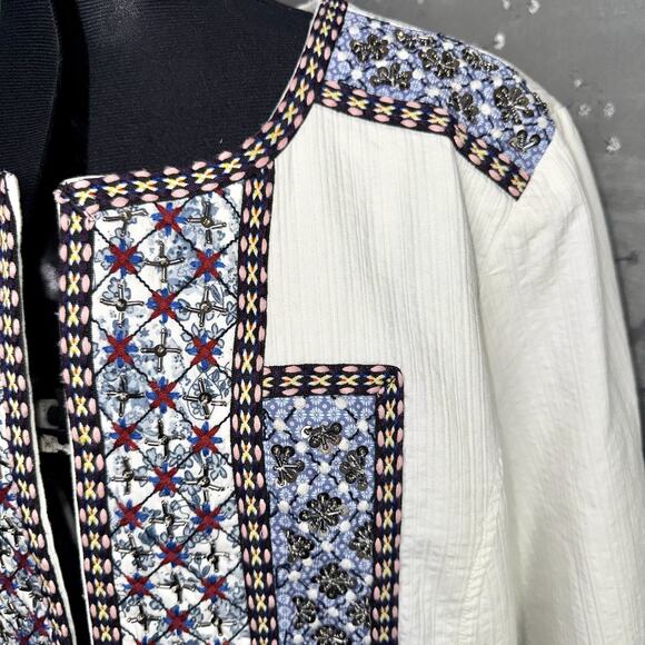 CHICOS Size 3 16/18 Cotton White Beads Sequins Embroidered Open Quilt Jacket - Picture 2 of 11